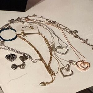 Elegant Heart Pendant Necklace Set